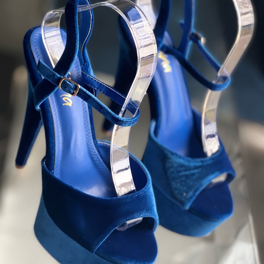 Women heels